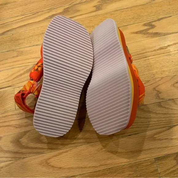 FARM Rio Red Floral Platform Sandals - Picture 10 of 12